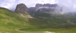 Archiv Foto Webcam Fassatal Panorama - Pordoi Pass 09:00