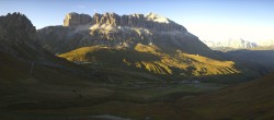 Archiv Foto Webcam Fassatal Panorama - Pordoi Pass 17:00