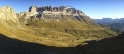 Archiv Foto Webcam Fassatal Panorama - Pordoi Pass 07:00