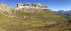 Archiv Foto Webcam Fassatal Panorama - Pordoi Pass 09:00