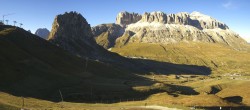Archiv Foto Webcam Fassatal Panorama - Pordoi Pass 15:00