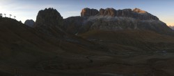 Archiv Foto Webcam Fassatal Panorama - Pordoi Pass 17:00