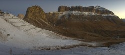 Archived image Webcam Fassa Valley Panorama, Pordoi Pass 05:00