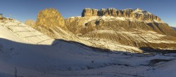 Archiv Foto Webcam Fassatal Panorama - Pordoi Pass 07:00