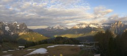Archived image Webcam Dolomites Panorama - Pozza di Fassa 05:00