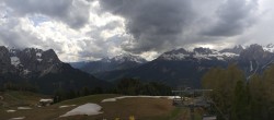 Archived image Webcam Dolomites Panorama - Pozza di Fassa 15:00