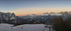 Archived image Webcam Dolomites Panorama - Pozza di Fassa 06:00