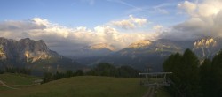 Archiv Foto Webcam Panorama Pozza di Fassa - Buffaure 06:00