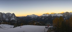 Archived image Webcam Dolomites Panorama - Pozza di Fassa 06:00