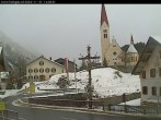 Archiv Foto Webcam Holzgau: Kirche 13:00