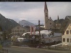 Archiv Foto Webcam Holzgau: Kirche 11:00