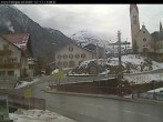 Archiv Foto Webcam Holzgau: Kirche 13:00
