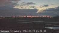 Archiv Foto Webcam Flugplatz Straubing 05:00