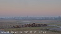 Archived image Webcam Airport Straubing 15:00