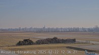 Archiv Foto Webcam Flugplatz Straubing 11:00