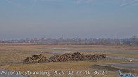 Archiv Foto Webcam Flugplatz Straubing 15:00