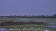 Archived image Webcam Airport Straubing 03:00