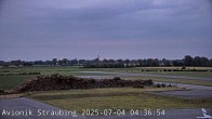 Archiv Foto Webcam Flugplatz Straubing 03:00