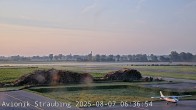 Archiv Foto Webcam Flugplatz Straubing 05:00