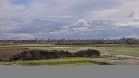 Archiv Foto Webcam Flugplatz Straubing 11:00
