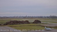 Archiv Foto Webcam Flugplatz Straubing 13:00
