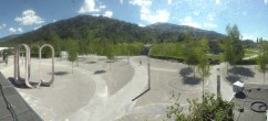 Archiv Foto Webcam Swarovski Kristallwelten: Außengelände 13:00