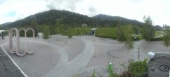 Archiv Foto Webcam Swarovski Kristallwelten: Außengelände 13:00