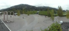 Archiv Foto Webcam Swarovski Kristallwelten: Außengelände 13:00