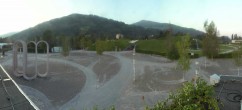Archiv Foto Webcam Swarovski Kristallwelten: Außengelände 05:00