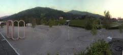 Archiv Foto Webcam Swarovski Kristallwelten: Außengelände 19:00