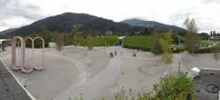 Archiv Foto Webcam Swarovski Kristallwelten: Außengelände 10:00