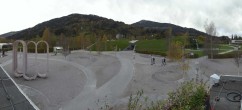 Archiv Foto Webcam Swarovski Kristallwelten: Außengelände 13:00