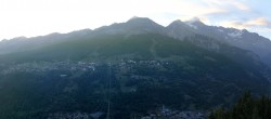Archiv Foto Webcam Peisey Nancroix - Luftseilbahn Vanoise Express 05:00