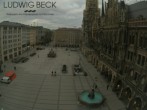 Archived image Webcam at the Marienplatz, Munich 02:00