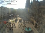 Archived image Webcam at the Marienplatz, Munich 17:00