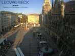 Archived image Webcam at the Marienplatz, Munich 07:00