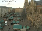 Archived image Webcam at the Marienplatz, Munich 04:00