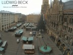 Archived image Webcam at the Marienplatz, Munich 07:00