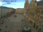 Archived image Webcam at the Marienplatz, Munich 09:00