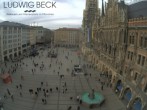 Archived image Webcam at the Marienplatz, Munich 11:00