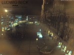 Archived image Webcam at the Marienplatz, Munich 19:00