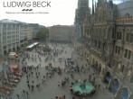 Archived image Webcam at the Marienplatz, Munich 15:00