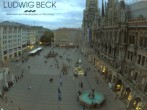 Archived image Webcam at the Marienplatz, Munich 19:00
