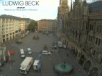 Archived image Webcam at the Marienplatz, Munich 06:00