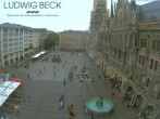 Archived image Webcam at the Marienplatz, Munich 11:00