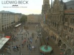 Archived image Webcam at the Marienplatz, Munich 13:00