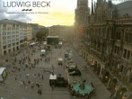 Archiv Foto Webcam am Marienplatz München 19:00