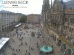 Archiv Foto Webcam am Marienplatz München 13:00