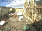 Archived image Webcam at the Marienplatz, Munich 09:00