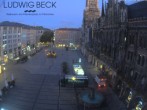 Archived image Webcam at the Marienplatz, Munich 05:00